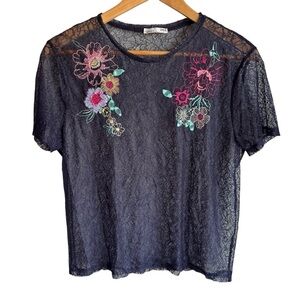 Zara Sheer Lace Floral Tee Sz M Navy Blue Delicate Embroidered T-Shirt Boxy EUC